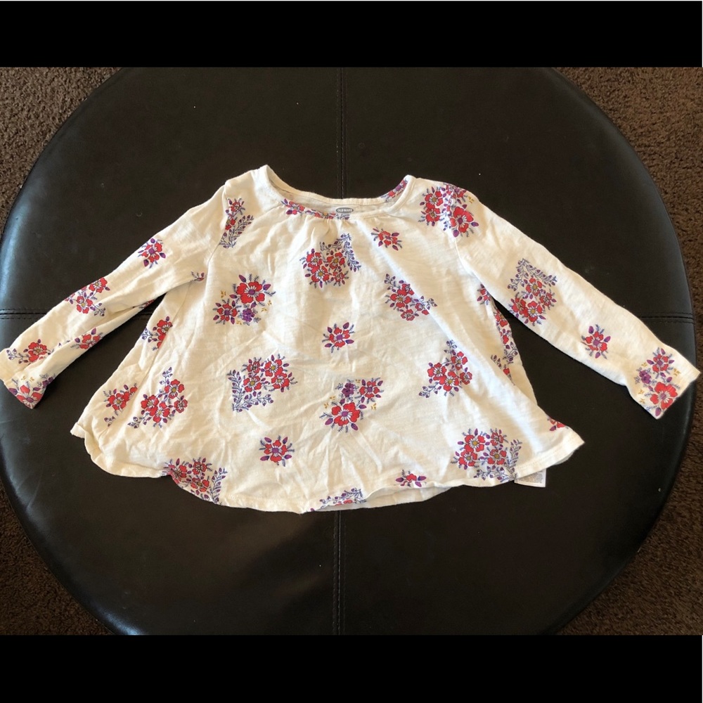 Old navy shirt